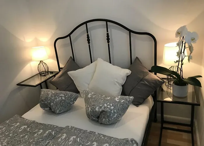 Stare Miasto Swietojerska 12