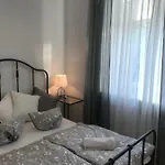 Stare Miasto Swietojerska 12 شقة