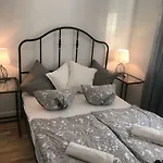 شقة Stare Miasto Swietojerska 12 *