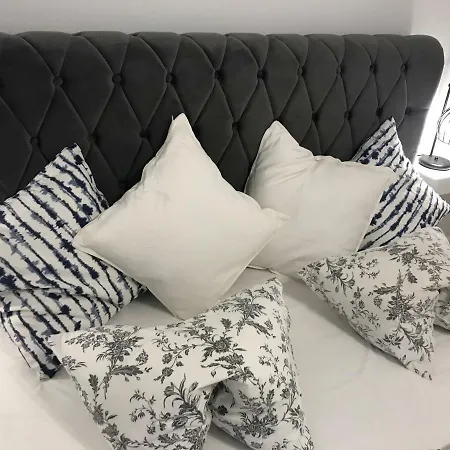 Stare Miasto Swietojerska 12