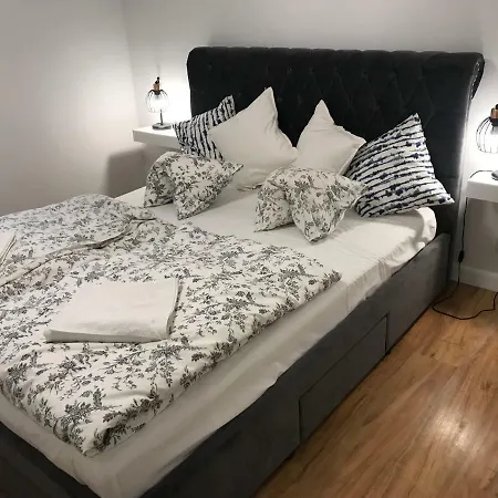 Stare Miasto Swietojerska 12 Apartamento Varsovia