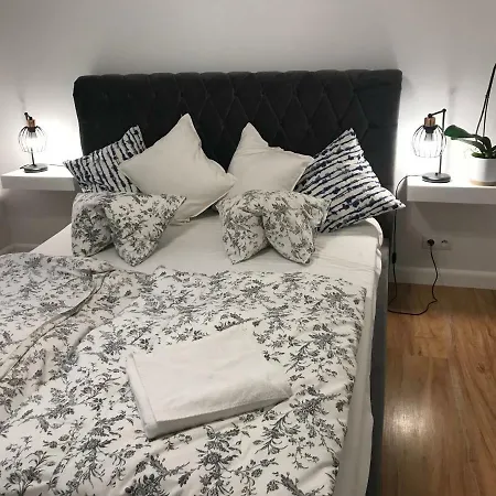 Apartment Stare Miasto Swietojerska 12 *