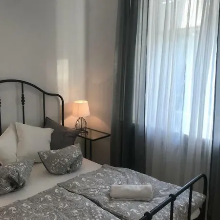 Stare Miasto Swietojerska 12 Apartman